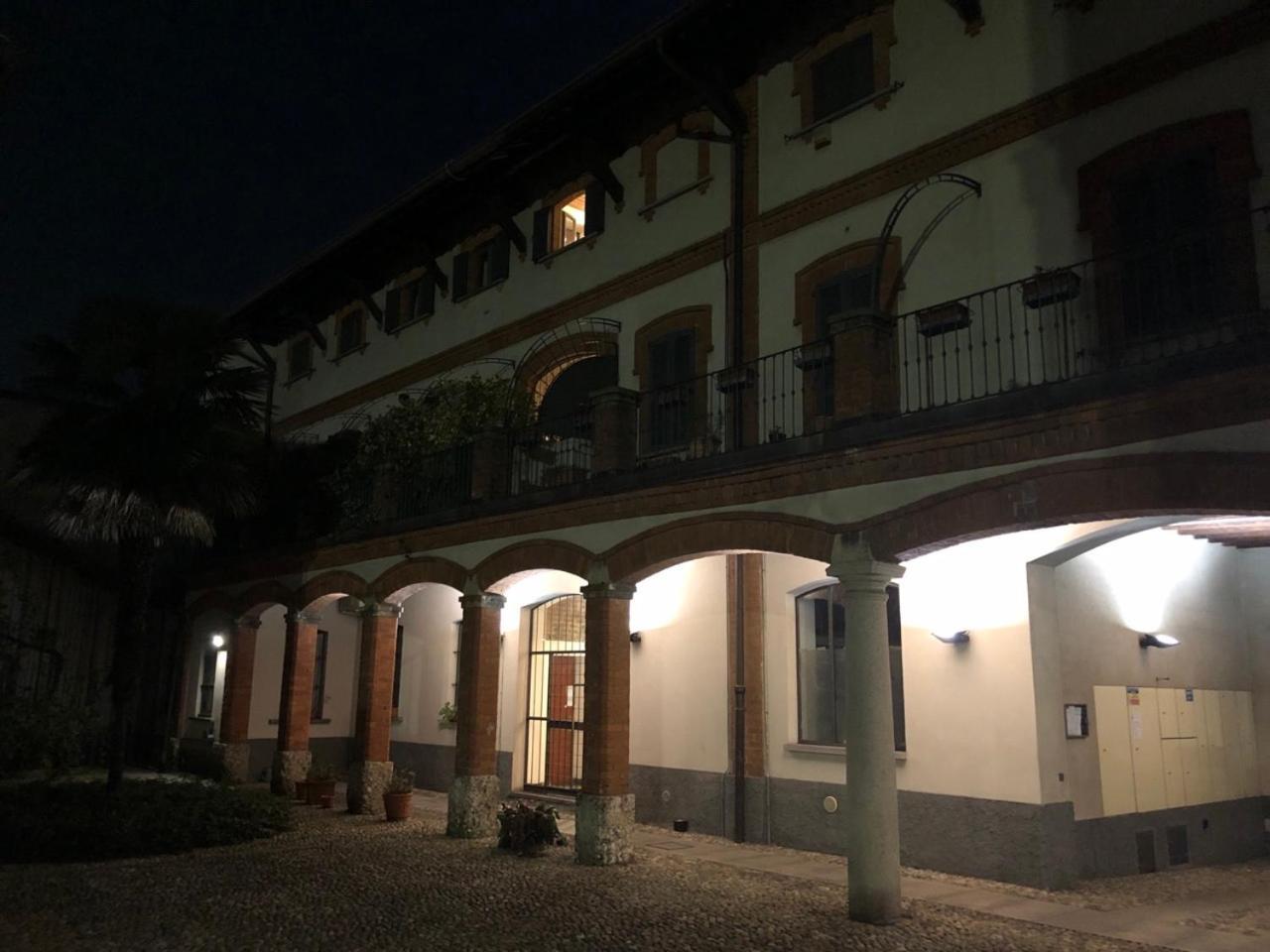 Sage House - Carozzi Apartments Milano Eksteriør billede